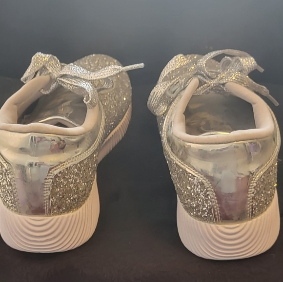 Forever Sparkle Tennies Size 8 Silver - Picture 4 of 5
